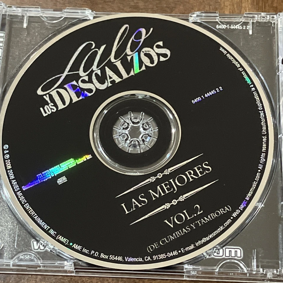 La Mejores Vol. 2: De Cumbias Y Tambora by Lalo Y Los Descalzos (CD, 2006, EMI Foto 3 de 4