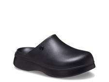 Woman's Clogs Crocs Dylan Clog