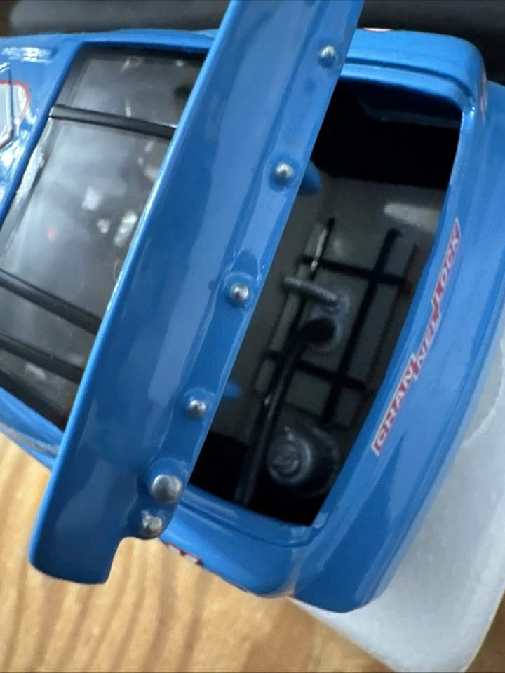 NASCAR 1/24 1997 CHANNELLOCK MONTE CARLO #10 Phil Parsons Diecast 1/3500 Action - Image 2 of 4