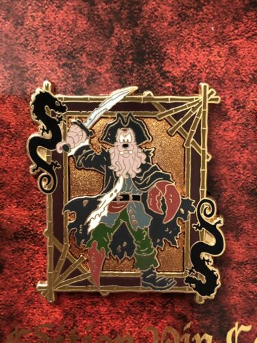 Disney Parks Pirati dei Caraibi 2007 LE Mystery Set 6 spille - Topolino e amici - Foto 6 di 10