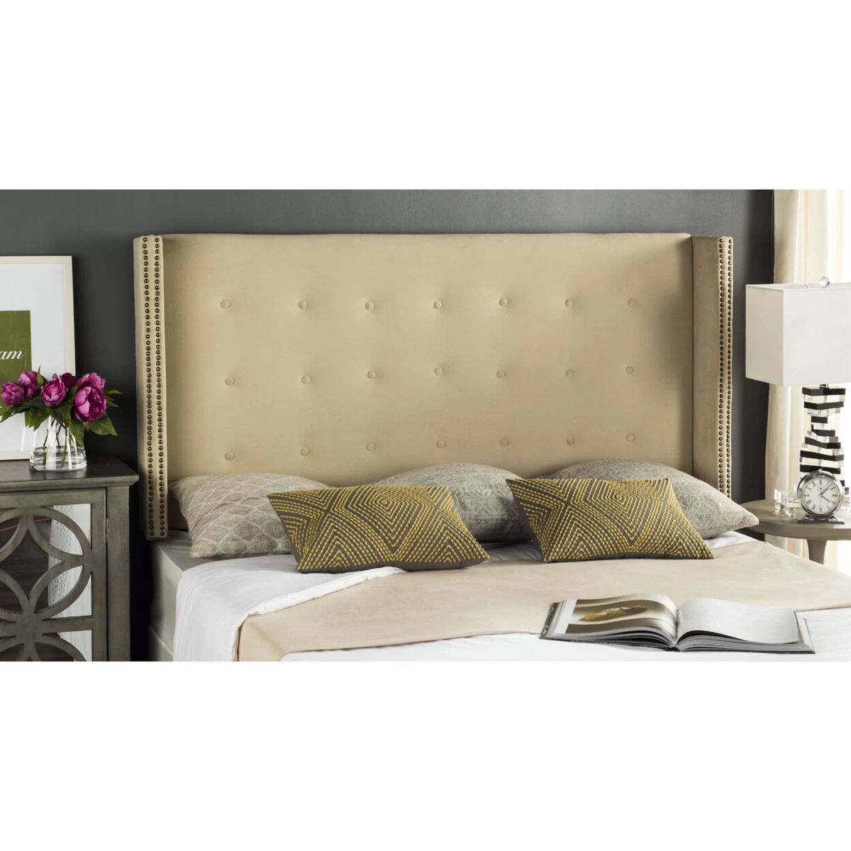 SAFAVIEH Keegan Velvet Tufted Winged Headboard Buckwheat Twin