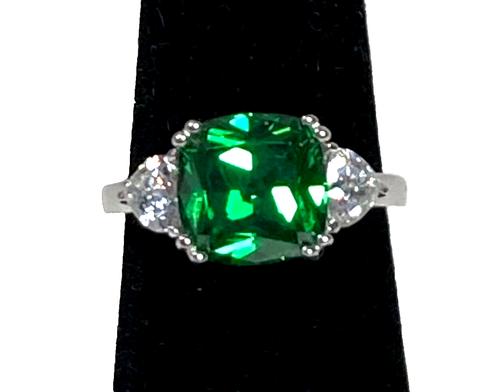 925 STERLING SILVER EMERALD GREEN CZ SOLITAIRE, WHITE CZ ACCENTS, 6.25 - Picture 8 of 8