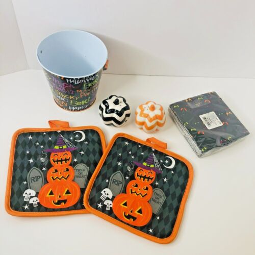 Halloween Decor items for kitchen salt & pepper shakers pot holder candy bucket - Picture 1 of 9