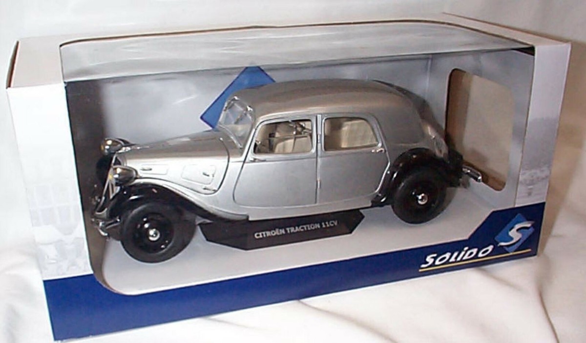Solido Prestige 1/18 – Citroën Traction AV11 Découvrable 1938 – Marron – Réf 8180