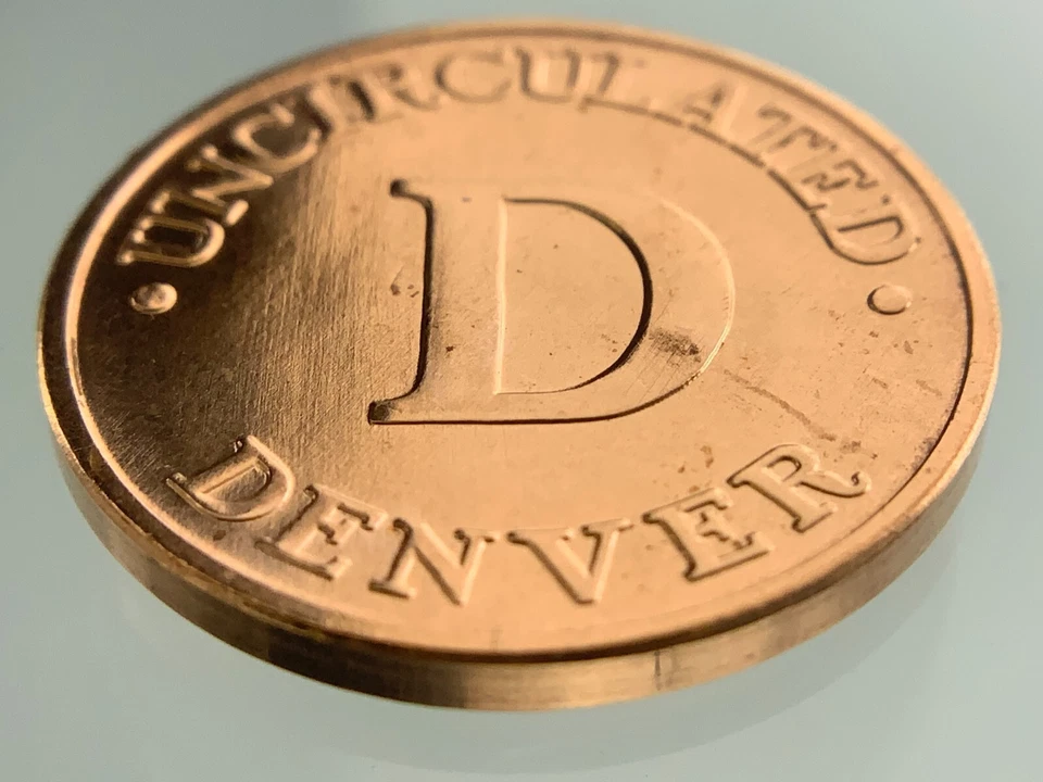 United States Mint Treasury Uncirculated Denver Token HH194 - Image 2 of 4