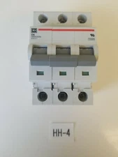 Cutler Hammer WMS3D06 Circuit Breaker 6AMP 3POLE **NEW &FAST SHIPPING**