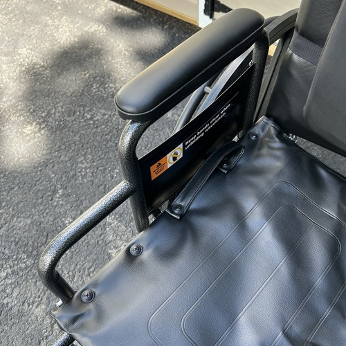 NEW Bari+Max Bariatric Reclining Wheelchair 24”Elevating Leg Rest 15015-24DELR - Picture 6 of 22