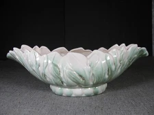Vintage MCM Royal Haeger Art Pottery Ceramic Ornate Green Leaf Console Bowl EUC