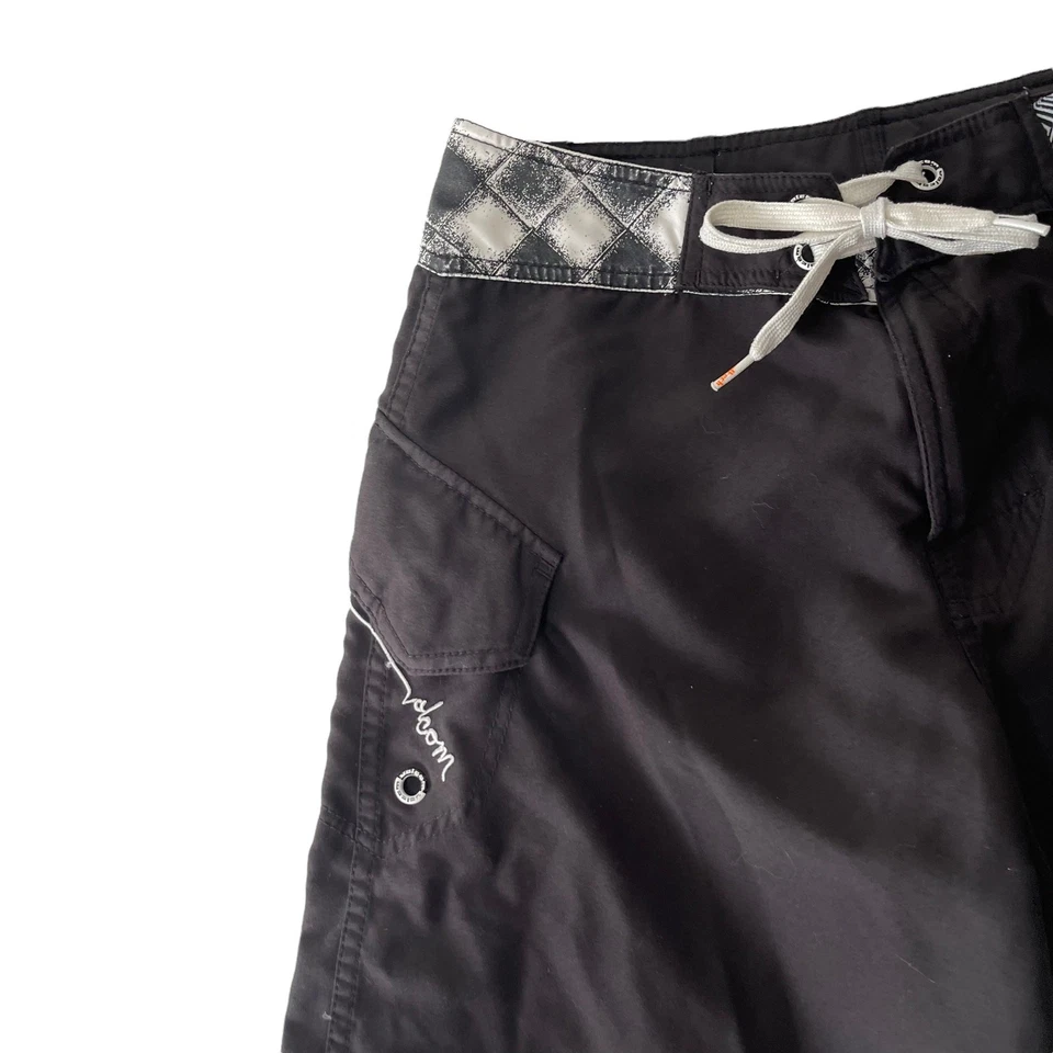 Volcom Boys Size 20 Waist 30" Black Swimming Trunks - Image 3 of 4