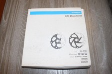 Shimano Deore XT SM-RT86 180mm Disc Brake Rotor / 6-Bolt