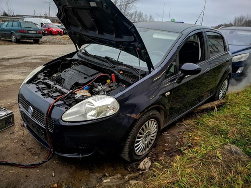 Fiat Punto 2005 Speedometer Surround Trim 735335669, Genuine FR2226947-03 - Photo 5/9