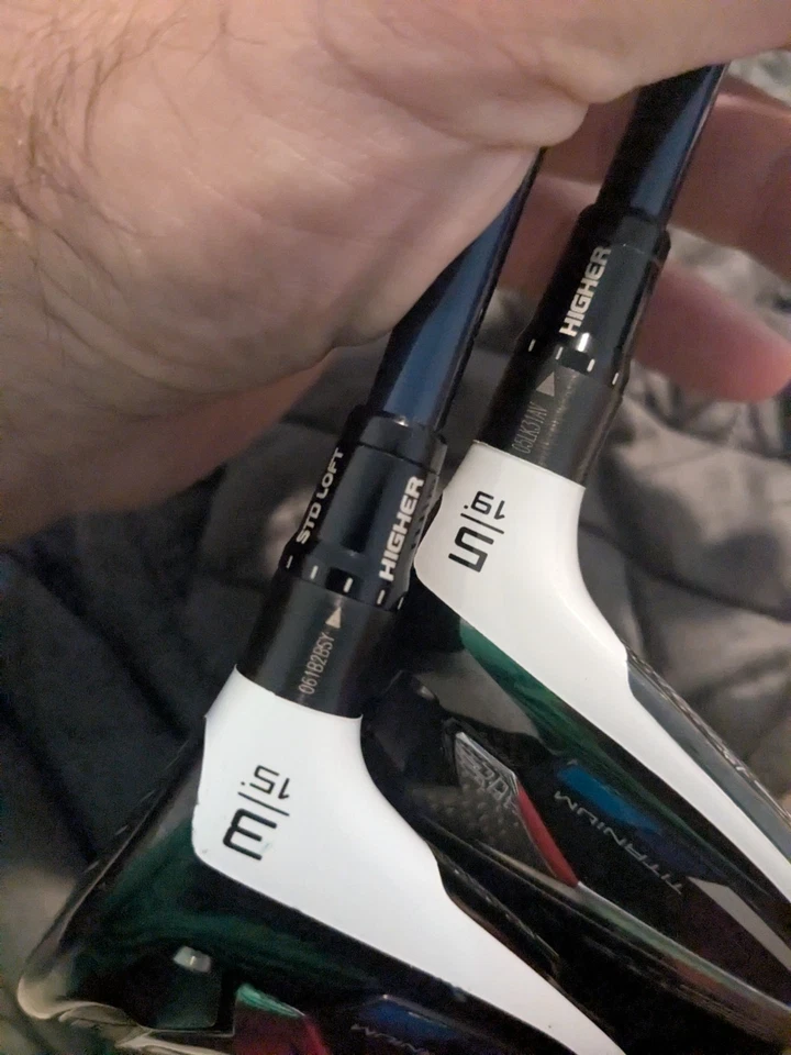 Nice Right Taylormade Sim Titanium wood set.3,5 wood.15,19..ventus blue FW 5R - Image 2 of 4