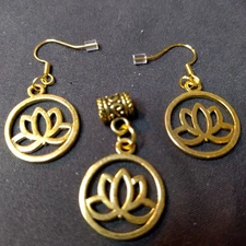 Golden Lotus Earrings And Pendant Set
