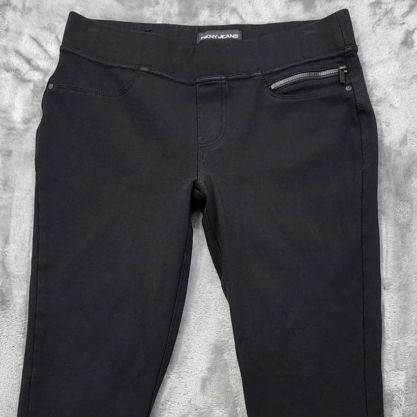 Pantalones de mezclilla DKNY para mujer S negros con cremallera bolsillo ponte tejido ajustado al tobillo Foto 2 de 4