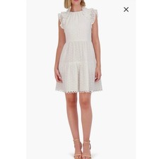 NWOT Vince Camuto Ruffle Detail Cotton Eyelet Dress in White SZ 6