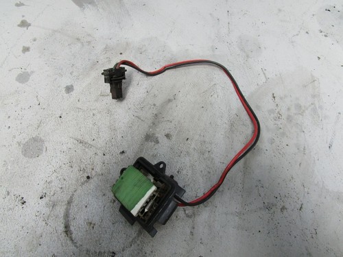 OPEL VIVARO KASTEN (F7) 1.9 DI Widerstand Gebläse Lüfter