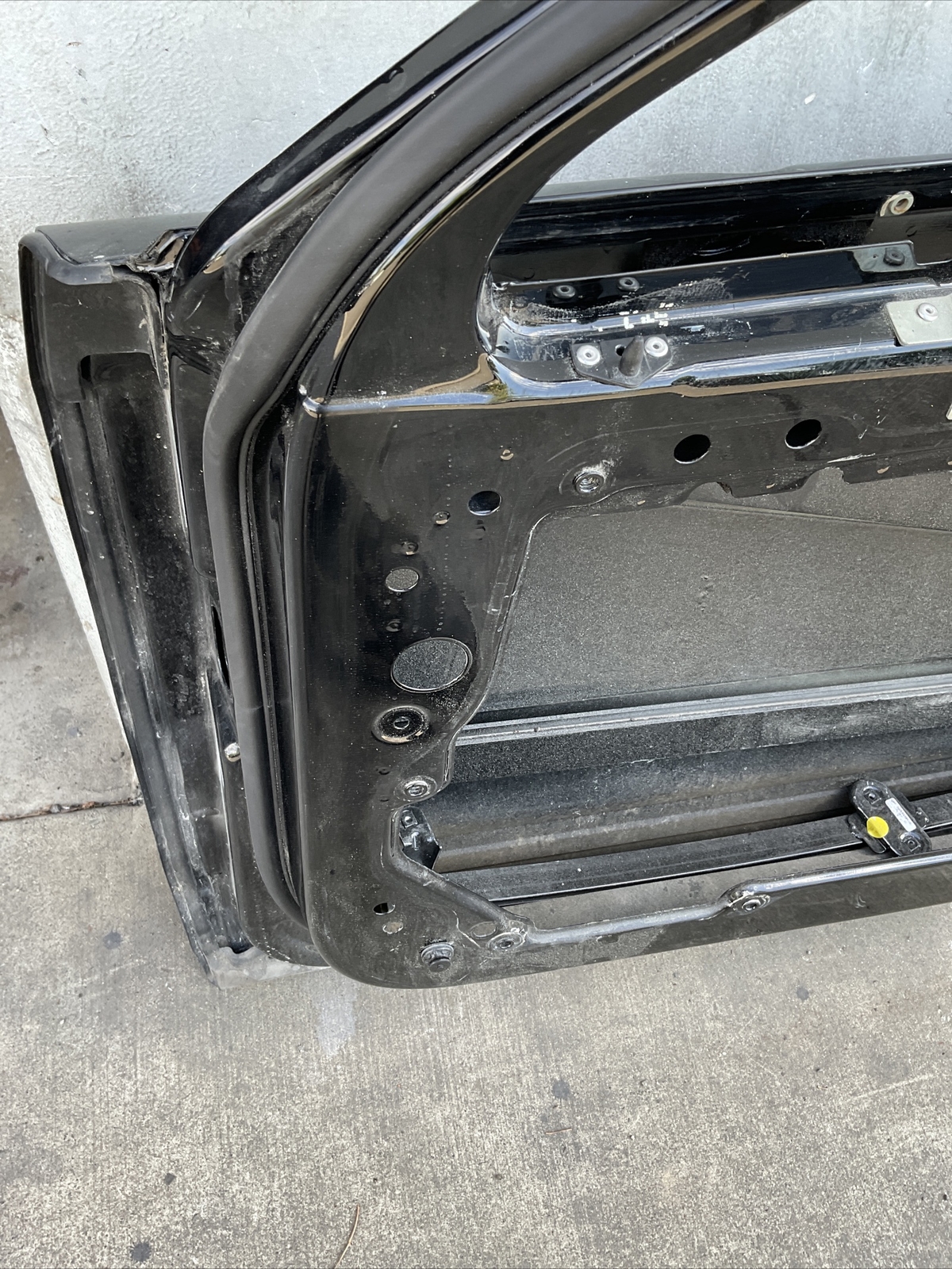 FRONT RIGHT PASSENGER DOOR SHELL  BENTLEY CONTINENTAL FLYING SPUR (06-12) OEM