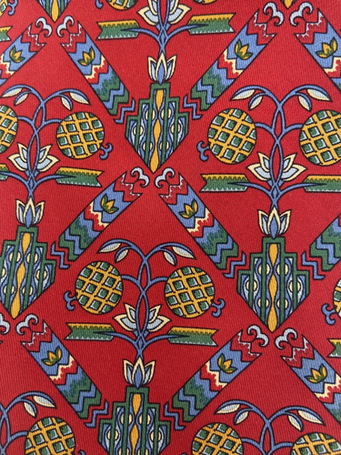 SALVATORE FERRAGAMO Men's 100% Silk Tie ITALY Luxury Red/Multi-Colored GUC - Picture 2 of 6