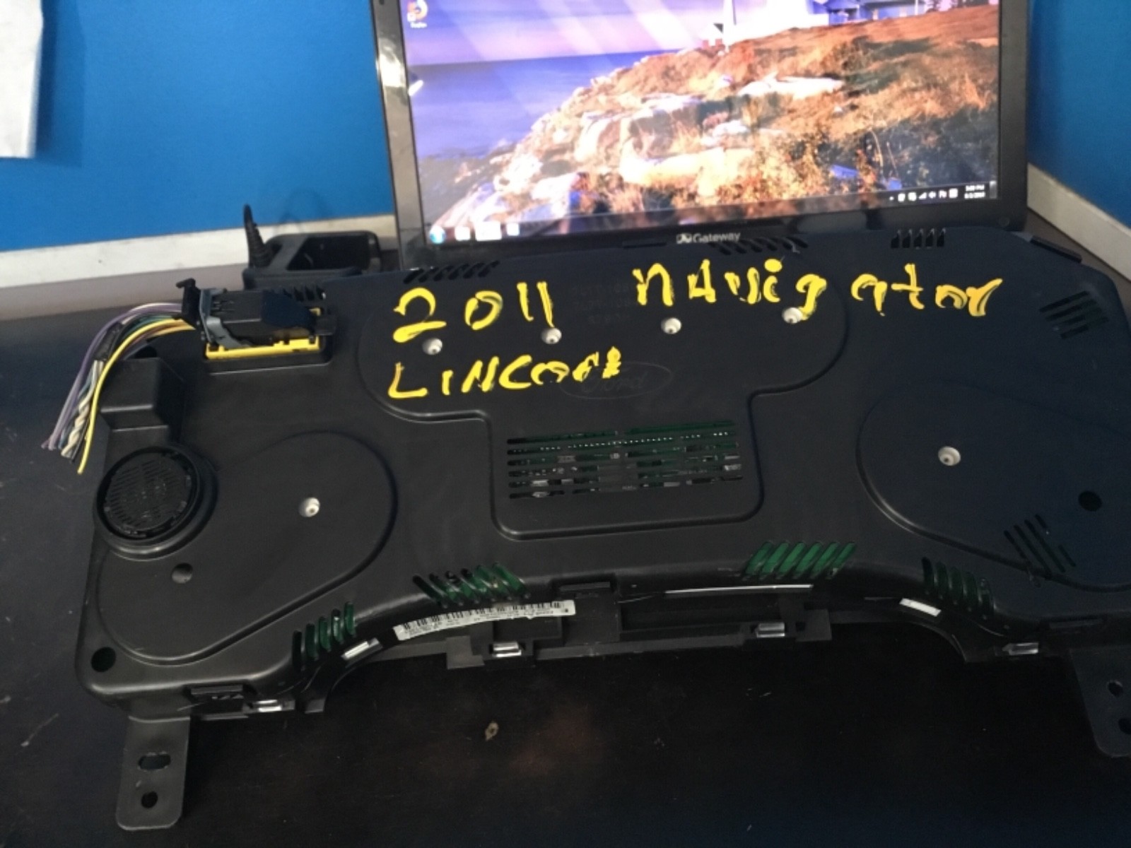 Picture 3 of 5
