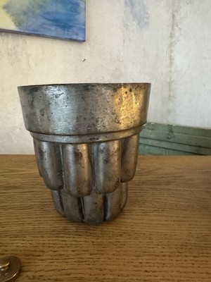 Alte Puddingform Warmpuddingform Backform Gugelhupf  aus Blech