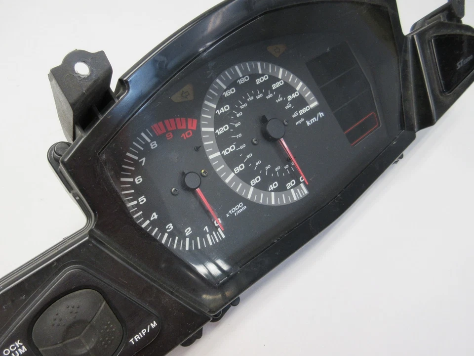 2007 HONDA ST1300 ST 1300 A MEDIDORES DE PAINEL DE INSTRUMENTOS SPEEDO TACH - Imagem 3 de 4