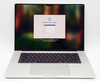 Apple MacBook Pro MX2T3C/A 16" Silver French