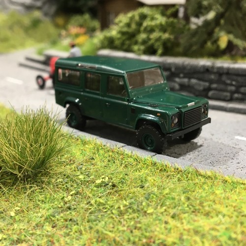 Land Rover Defender Vert-HO 1/87-BUSCH 50377 | Condition: Neuf