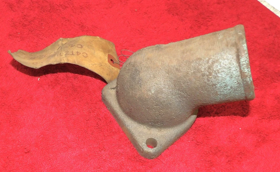 64-72 Ford F100 F250 F350 NOS 352 330 361 391 THERMOSTAT HOUSING WATER CONNECTOR - Image 2 of 4