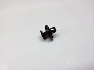 9046710183 toyota клипса