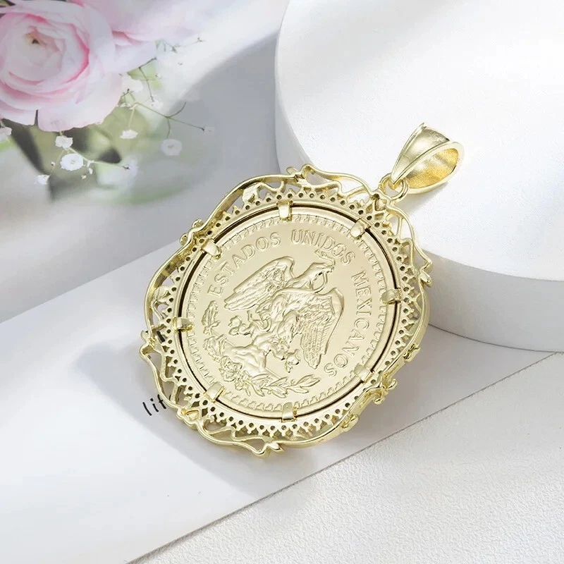 Colgante Medalla Estilo Joyería Chapado en Oro 14K Centenario Moneda 50 Pesos Circonita Foto 2 de 4