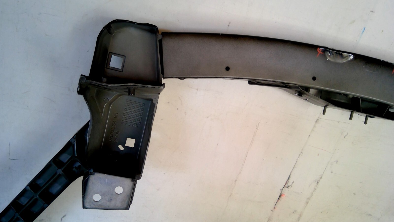 2014 2015 2016 MASERATI QUATTROPORTE FRONT RADIATOR SUPPORT CROSS MEMBER OEM