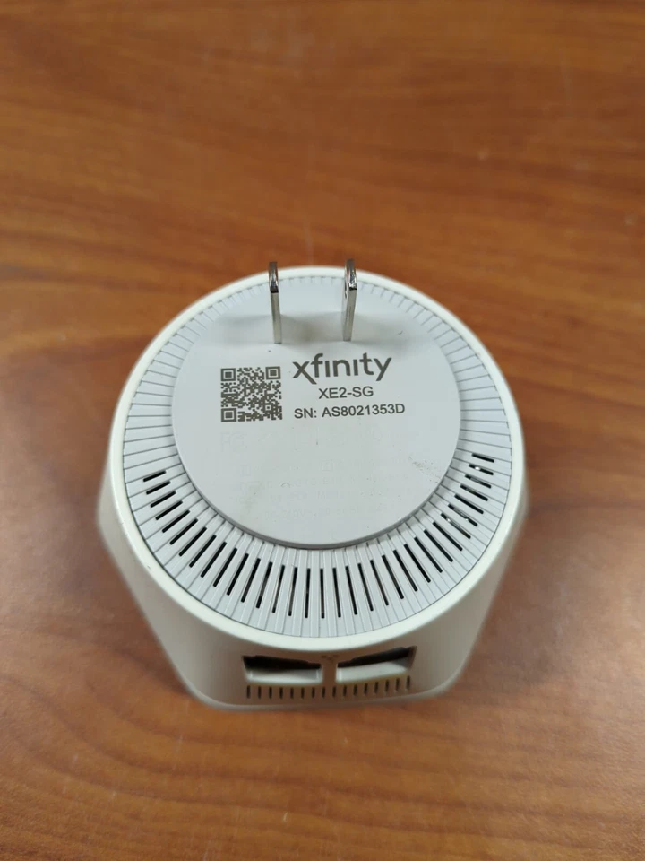 Xfinity XE2-SG Wi-Fi Pod 2.0 Ethernet Repeater - White - Image 2 of 3