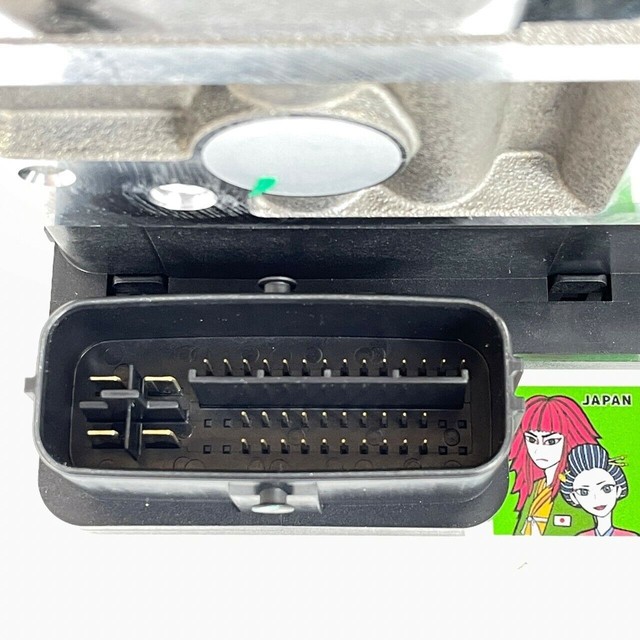 Genuine Toyota Lexus GS430 GS460 GS450H Brake Actuator 4405030670 for