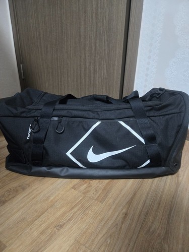 NIKE BASEBALL DIAMOND DUFFLE EQUIPMENT BAG