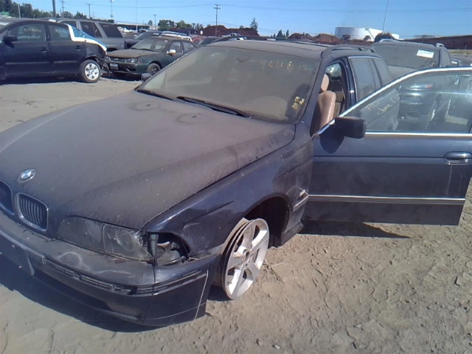 Brake Master Cylinder With Dynamic Stability Control Fits 98-03 BMW 540i - Image 3 of 4