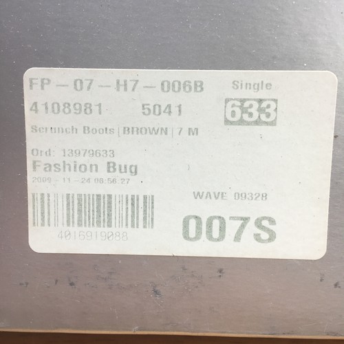 Fashion Bug Scrunch Boots Side Zipper Size 7M Low Heel NEW IN BOX Brown - Picture 4 of 19