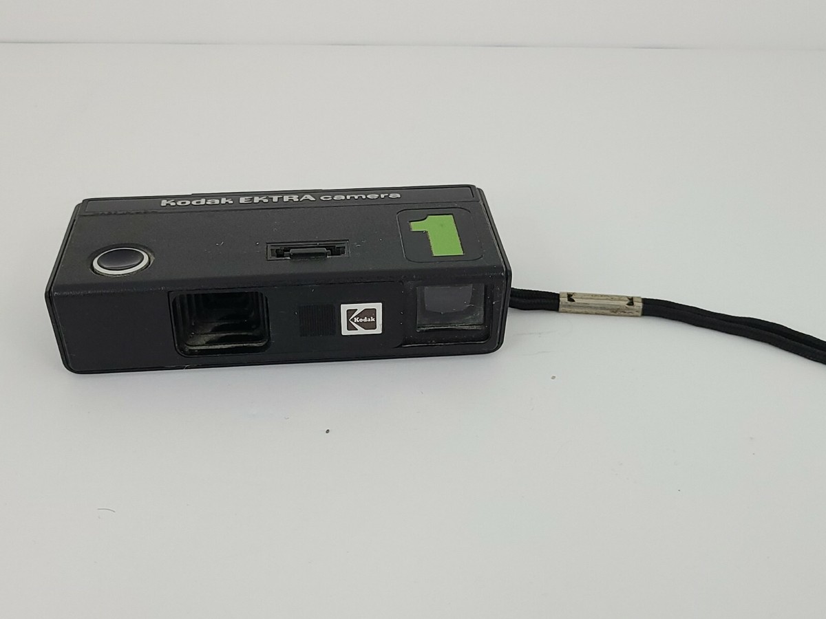 Vintage 1970s Kodak Ektra Camera 110 Film Cartridge Black w/ Green #1  UNTESTED