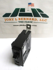 CUTLER HAMMER , BREAKER , QUICKLAG, NO-TAG , 20 AMP , LOT OF 35 , USED