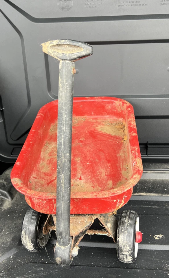 Radio Flyer 红色金属车 小号 适合娃娃和毛绒 12.5 x 7.5 — 第 3/4 张图片