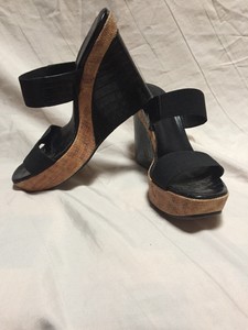 Donald-J-Pliner-Womens-Size-6-Couture-Black-Strappy-Rafia-Wedge-Sandal-Preowned