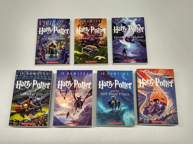 HARRY POTTER BOXED SET