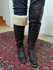 Miu Miu dunkelbraune Overknie-Stiefel