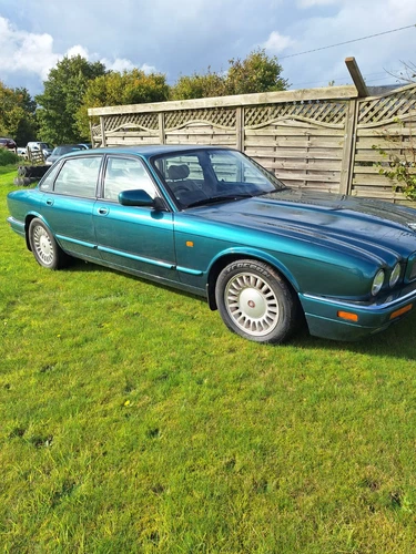 1997 Jaguar XJ 300 3.2 Sport full service history - Picture 2 of 19