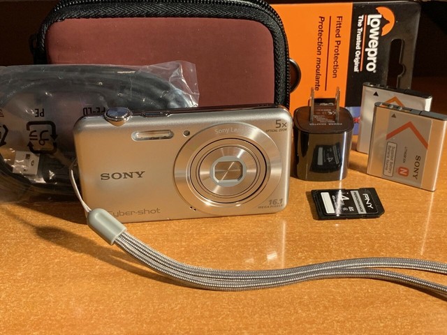 sony cybershot w710