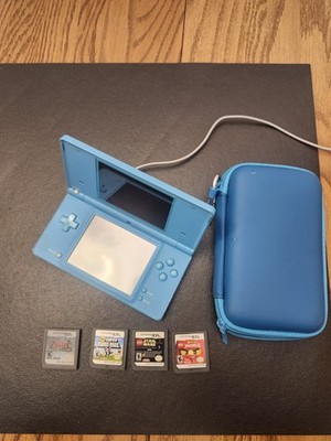 Nintendo DSi Blue Handheld w/Charger Case & DS Games Lot Tested 