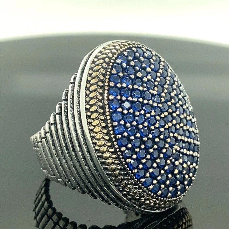 Anillo grande hecho a mano de plata 925 con piedras preciosas de zafiro azul para hombre Foto 4 de 4