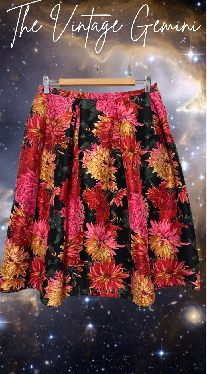 VTG Talbots Pure Silk Floral Peony Dahlia Size 14 Pleaded Fully Lined
