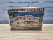 VINTAGE PLASTICVILLE HOSPITAL 1919 - BACHMANN - O-S SCALE - NEW SEALED