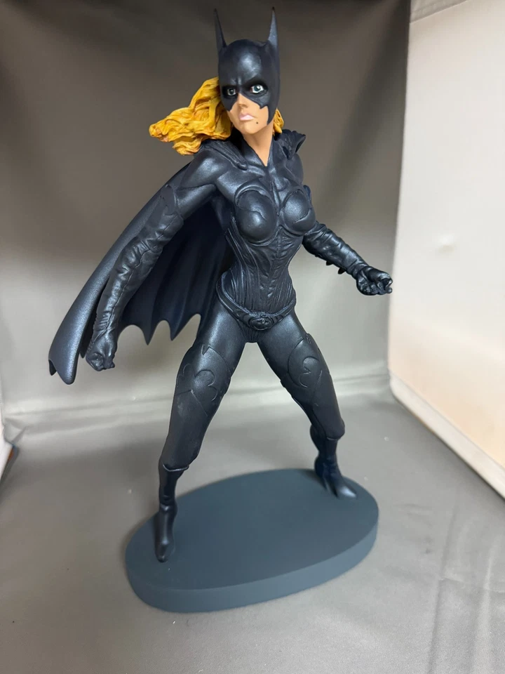 Warner Bros. Batman & Robin, Poison Ivy, Batgirl & Mr Freeze 13" DC Comics Foto 3 de 4