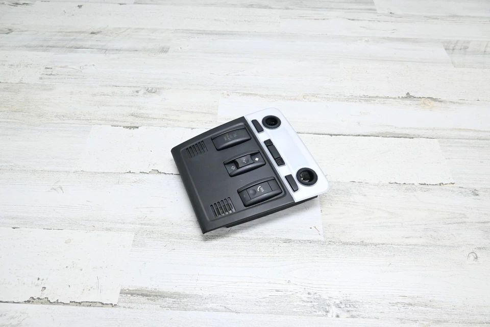 06-13 BMW E88 E90 E92 Lámpara de luz domo de lectura delantera superior con interruptor OEM Foto 4 de 4